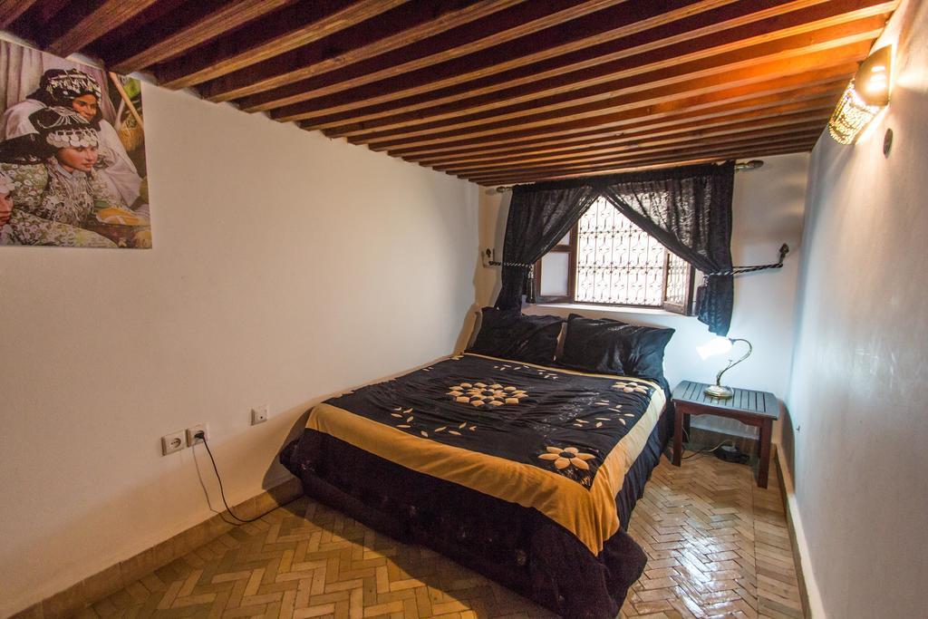 Riad Noujoum Medina Fez Szoba fotó