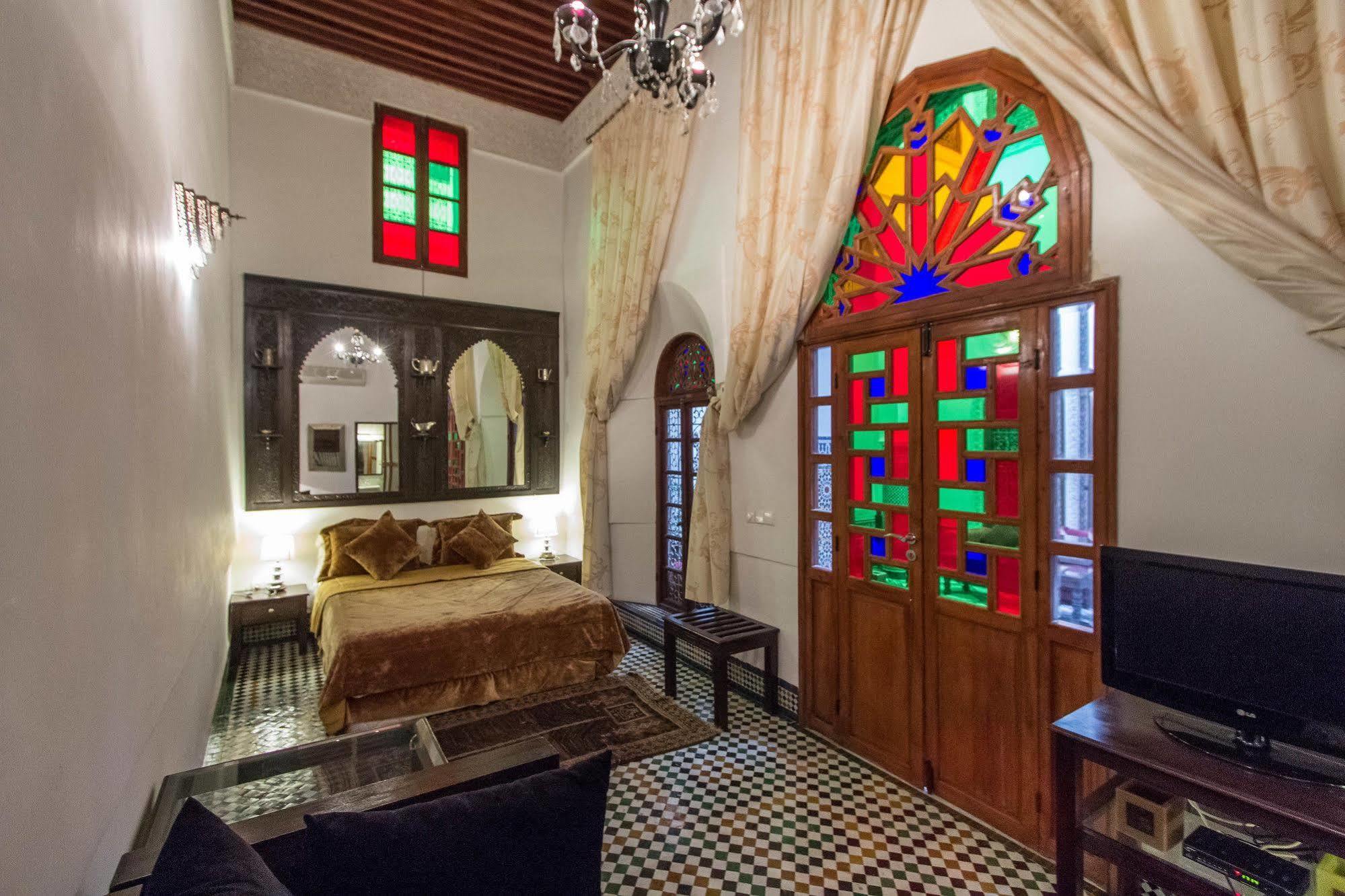 Riad Noujoum Medina Fez Kültér fotó