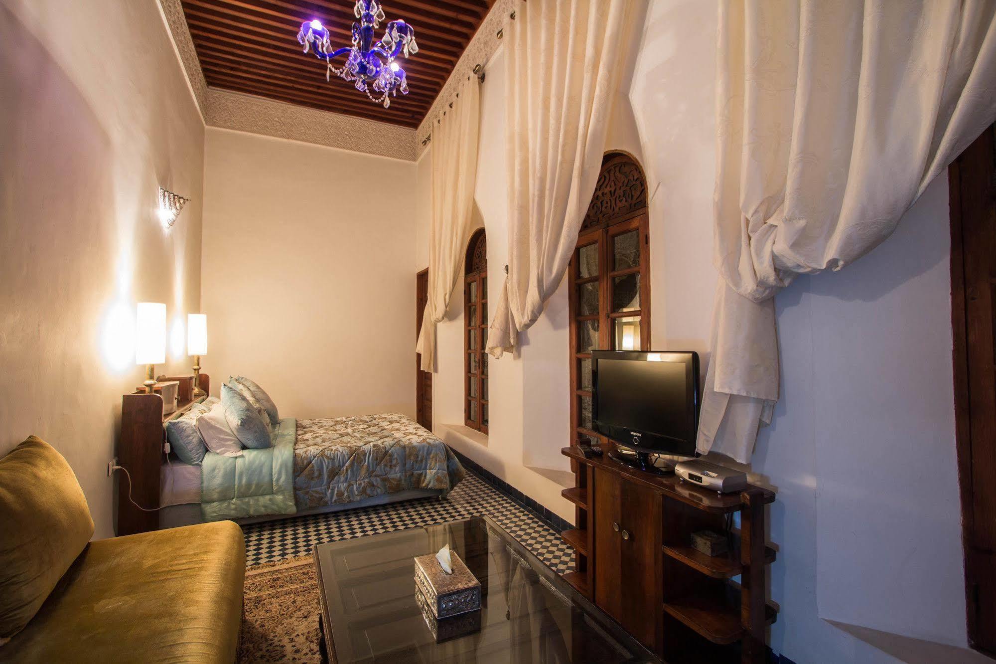 Riad Noujoum Medina Fez Kültér fotó