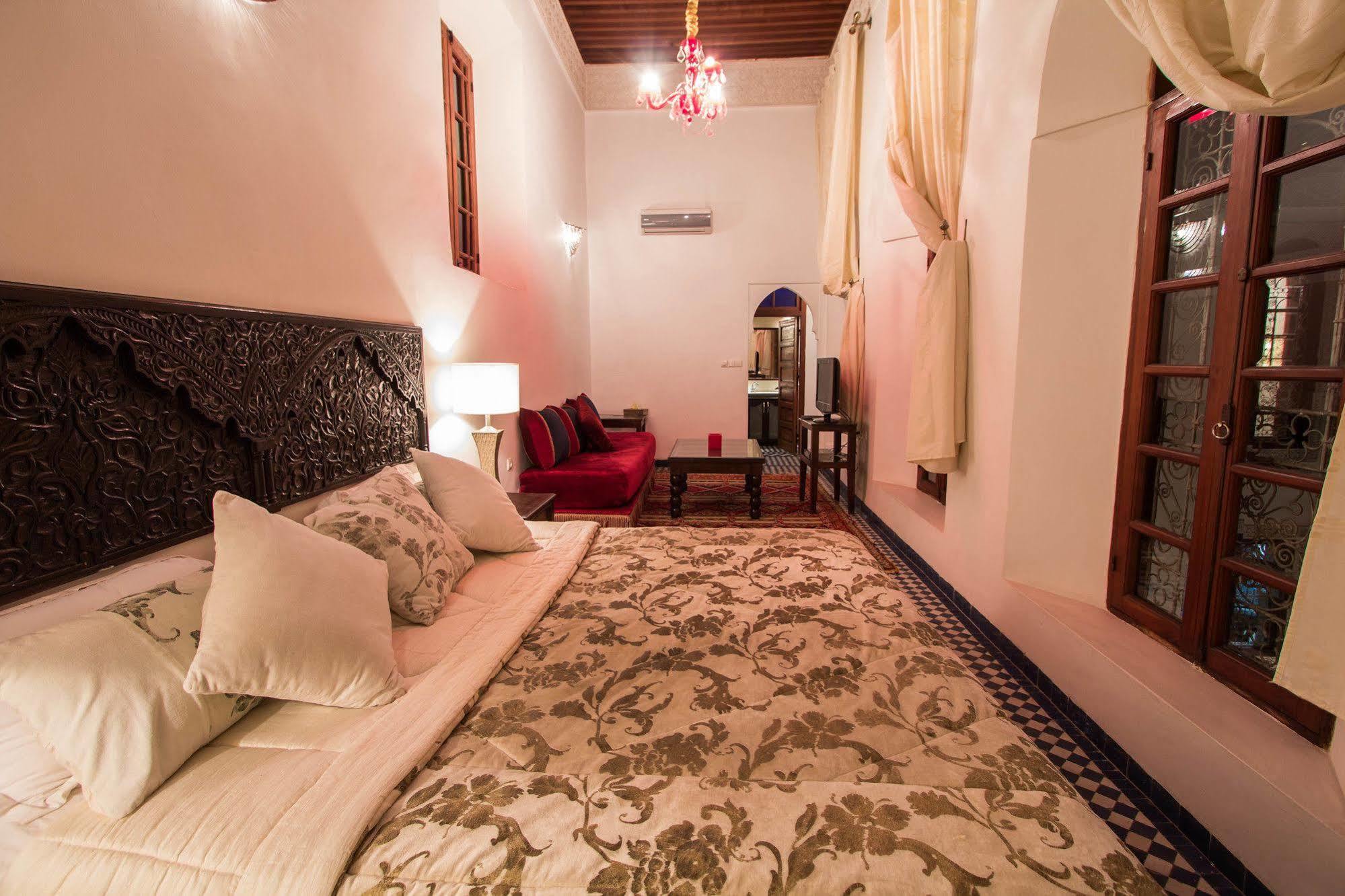 Riad Noujoum Medina Fez Kültér fotó