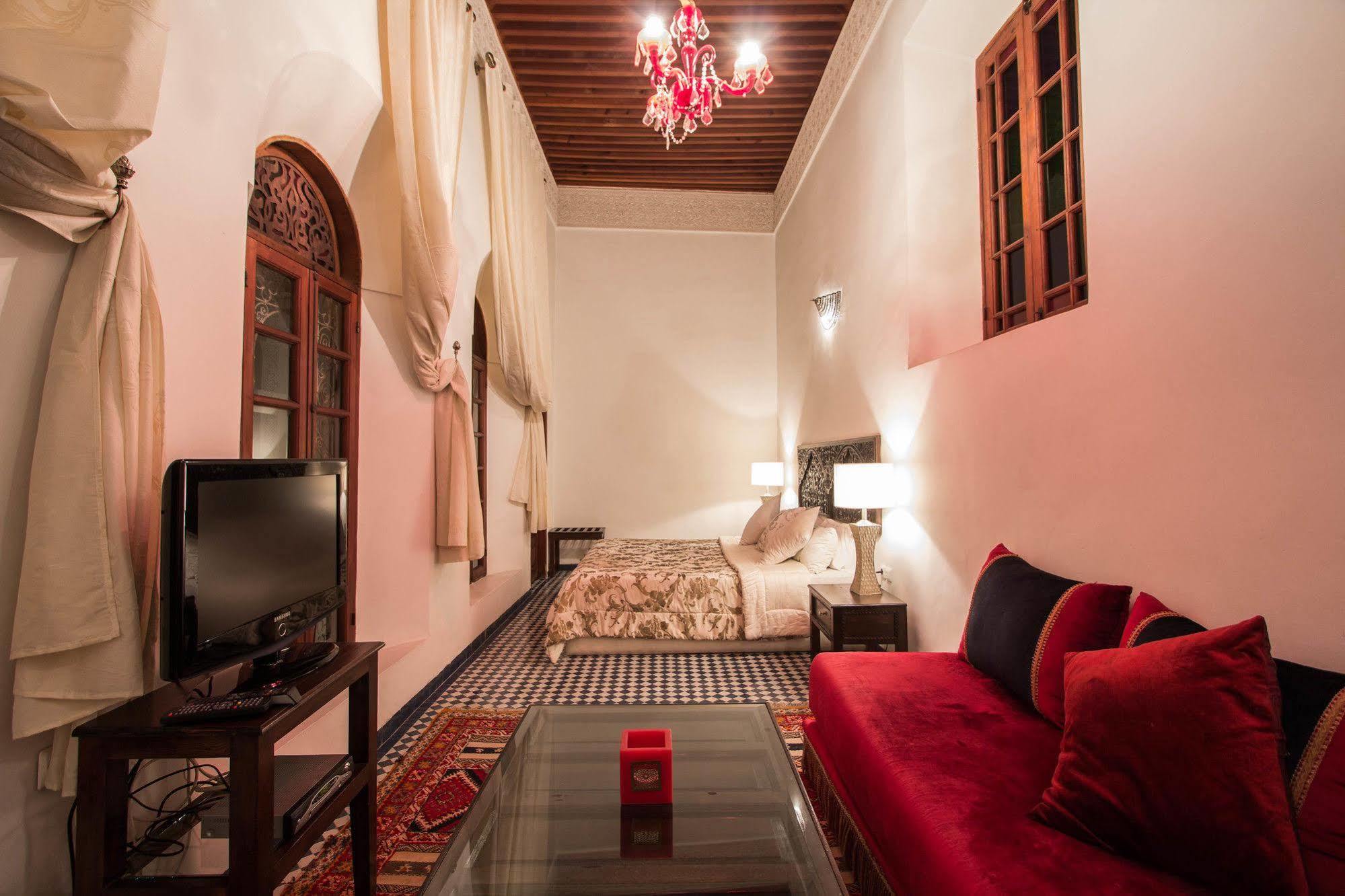 Riad Noujoum Medina Fez Kültér fotó
